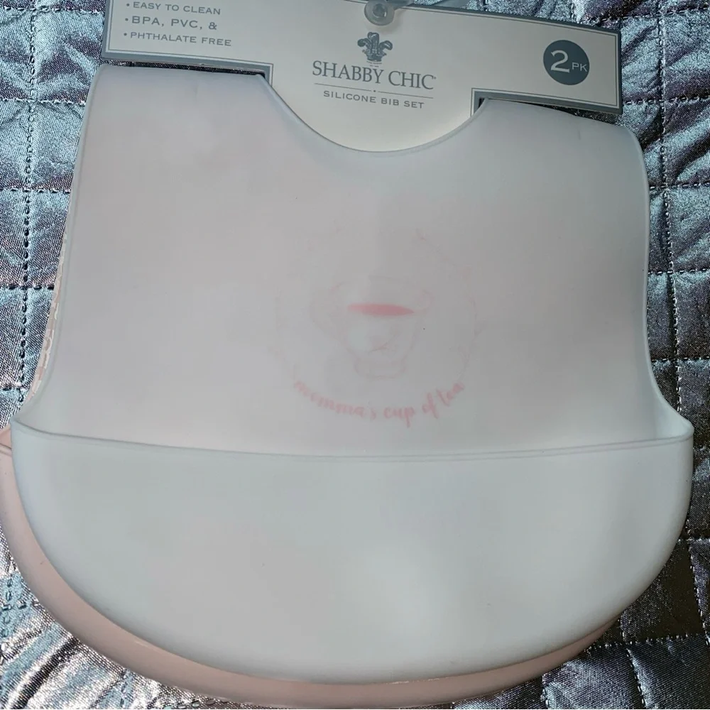 Shabby Chic Floral Silicone Baby Bibs Set of 2 Ages 6‎ Months + New